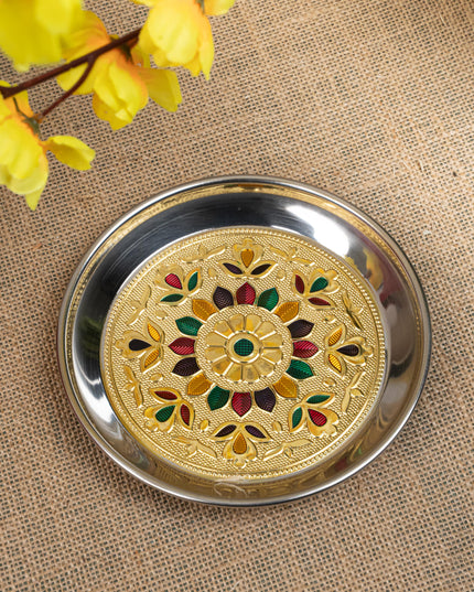 Gift Hamper - Meenakari Plate with Crystal Diya and Cashews - WMH0018
