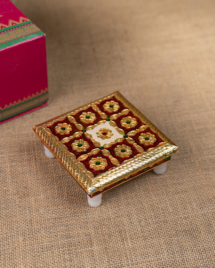 Gift Hamper - Manai with Ganesha Pooja Mandir and Fridge Magnet - WMH0024