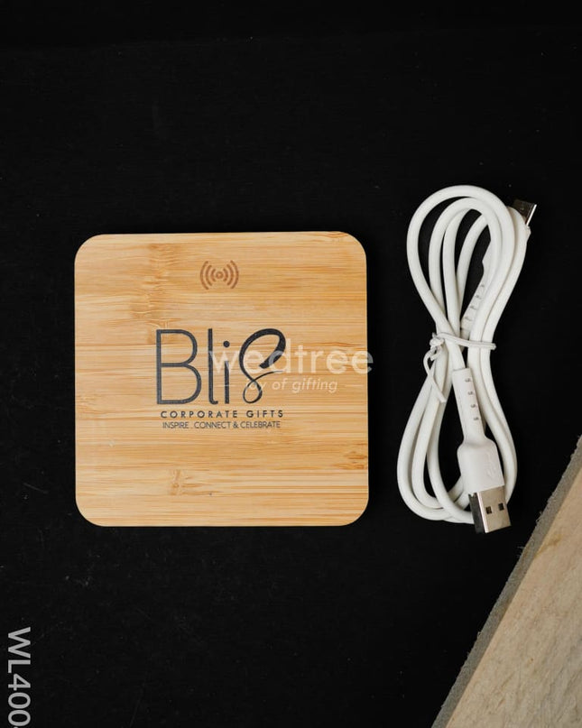 Bamboo Wireless Charger With Usb Hub - 15W Wl4004 Personalised Gifts