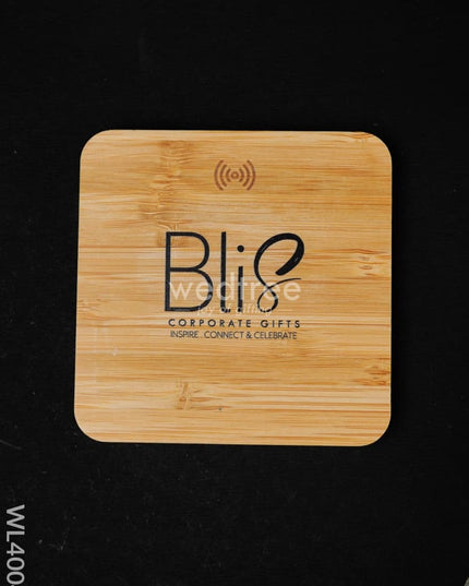 Bamboo Wireless Charger With Usb Hub - 15W Wl4004 Personalised Gifts