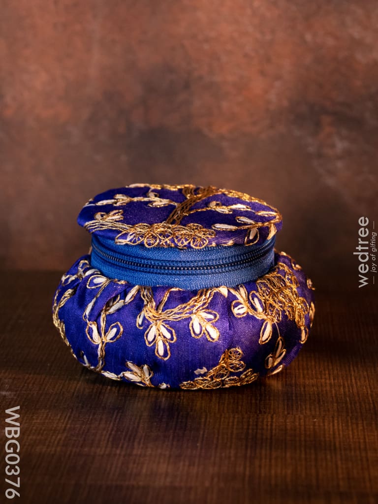 Bangle Box With Floral Embroidery (Small)- Wbg0376 Jewellery Holders