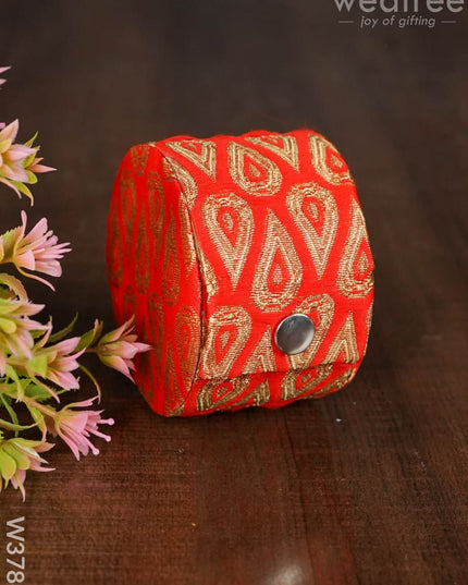 Bangle Holder With Brocade Print Mini - W3784 Jewellery Holders