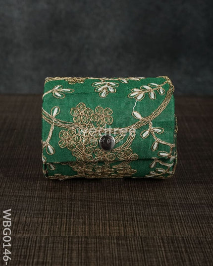 Bangle Holder With Embroidery - Wbg0146 Jewellery Holders