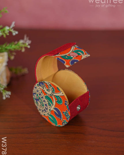 Bangle Holder with Kalamkari Design - W3786 - Jewellery Holders RG
