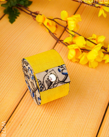 Bangle Holder with Kalamkari Design - W3786 - Jewellery Holders RG