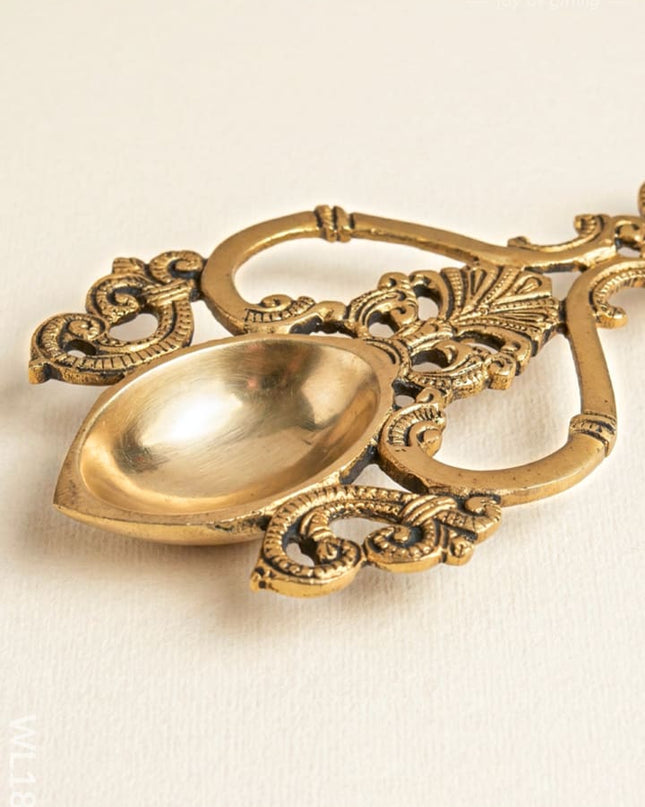 Brass Aarti Diya - 7 Inches - WL1805 - Brass Diya