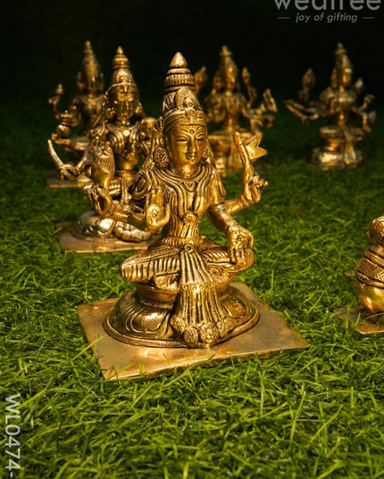 Ashtalakshmi Idols - Wl0474 Brass Figurines