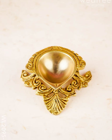 Brass Decorative Diya - Gold Finish - WL2095-1 - Brass Diya
