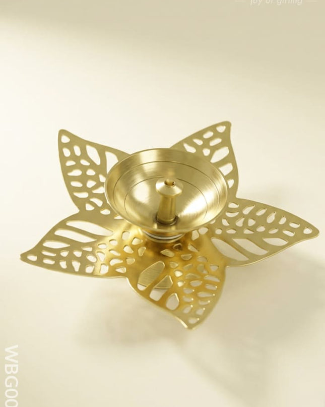 Brass Diya with Five Brass Leaves - WBG0045 - Brass Diya RG