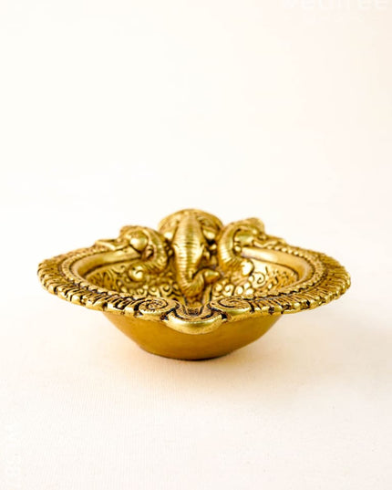 Brass Diya with Ganesha - 6 inch - WL5877 - Brass Diya