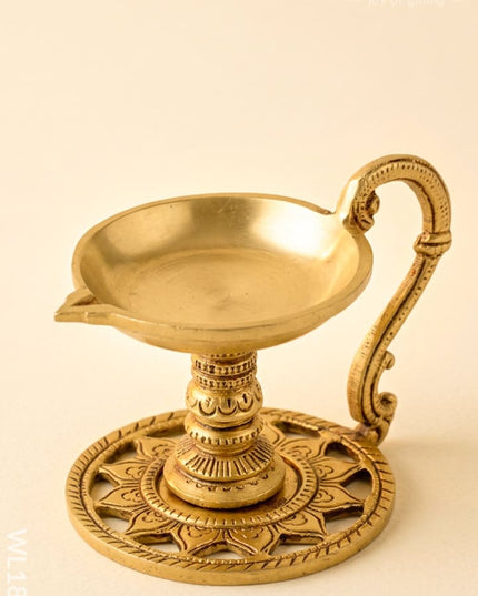 Brass Diya With Handle - WL1810 - Brass Diya