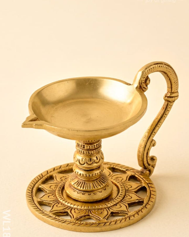 Brass Diya With Handle - WL1810 - Brass Diya
