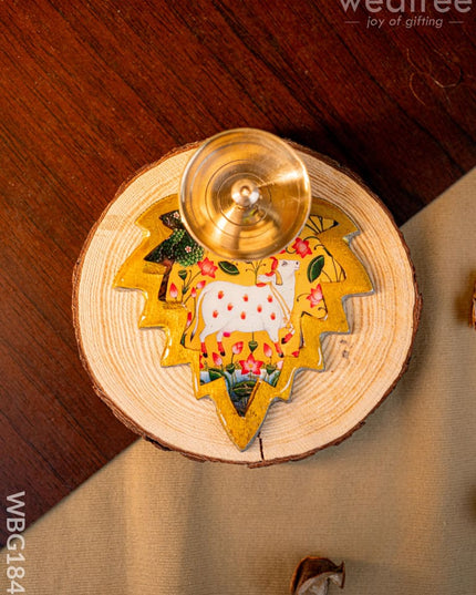 Brass Diya with Leaf - WBG1842 - Brass Diya RG