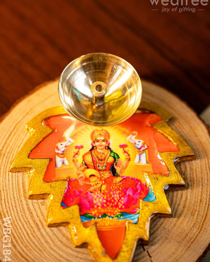 Brass Diya with Leaf - WBG1842 - Brass Diya RG