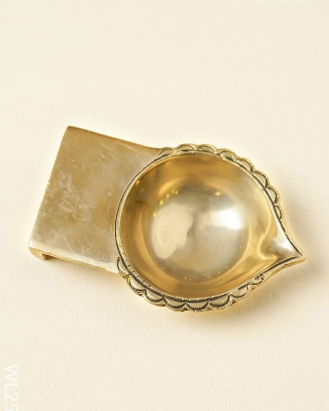 Brass Floral Diya - WL2566 - Brass Diya