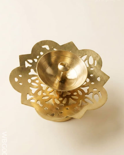 Brass Flower Shaped Diya - WBG0042 - Brass Diya RG