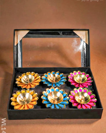 Brass Flower Shaped Diya - WL1476 - Brass Diya