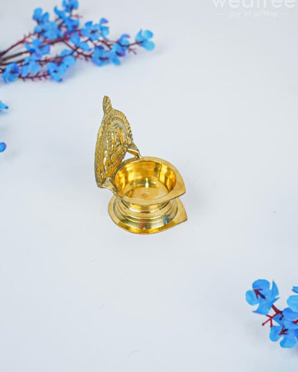 Brass Gajalakshmi Kamakshi Diya - Wbg1441 Rg