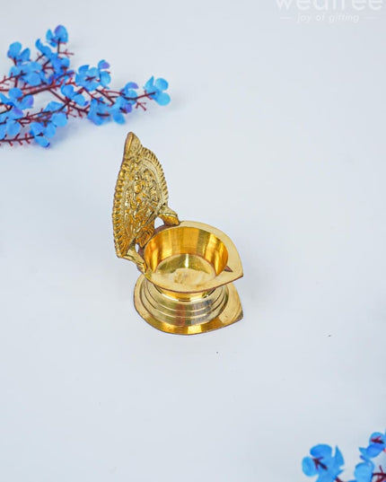Brass Gajalakshmi Kamakshi Diya - Wbg1441 Rg