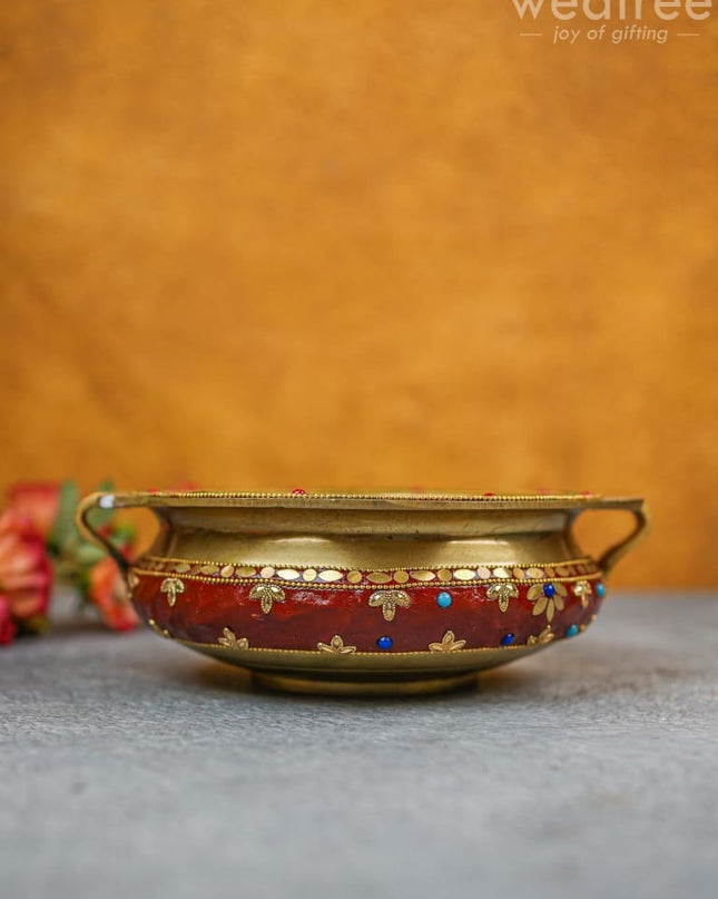 Brass Hand Painted Urli With Stonework - Wl4114