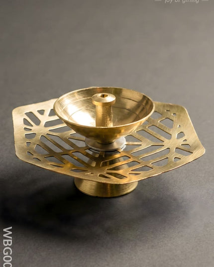 Brass Hexagon Shaped Diya - WBG0041 - Brass Diya RG