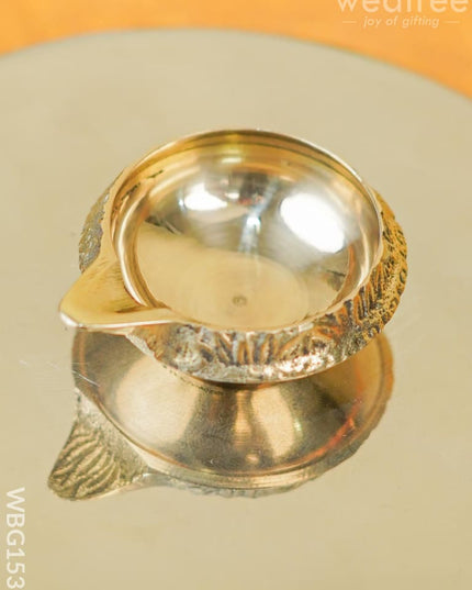 Brass Kubera Diya - WBG1532 - Brass Diya RG
