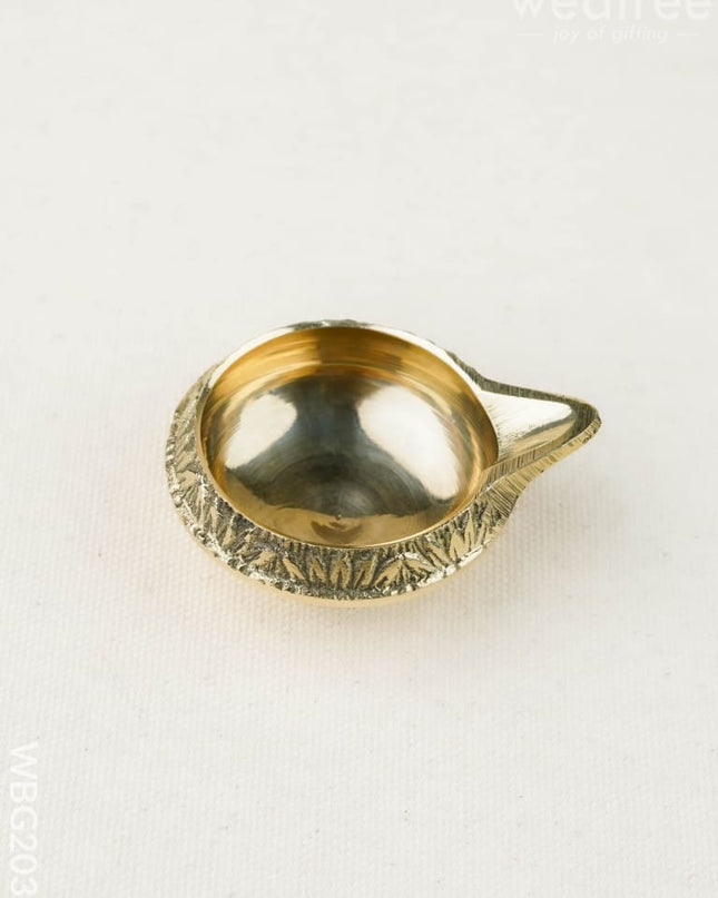 Brass Kubera Diya - WBG2037 - Brass Diya RG