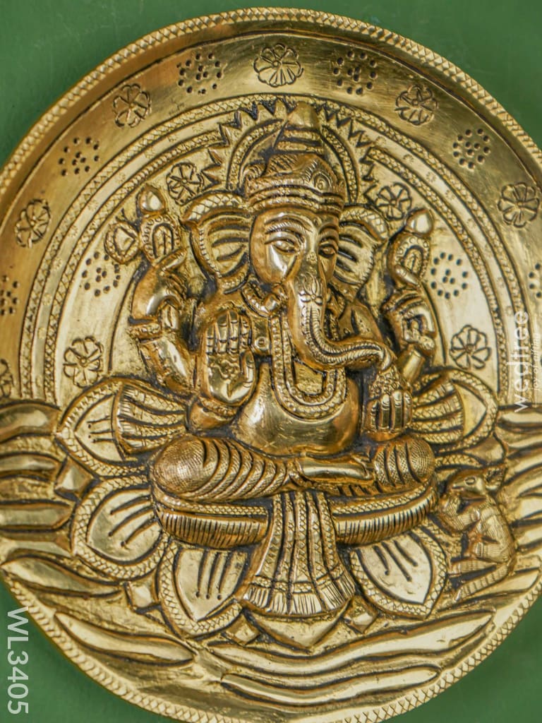 Brass Lotus Ganesha Round Plate Wall Hanging - Wl3405 Figurines
