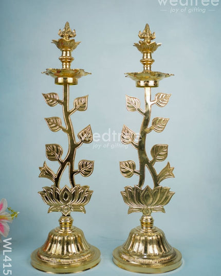 Brass Lotus Shape Kuthu Vilakku With Five Face Diya (Set Of 2) - Wl2172