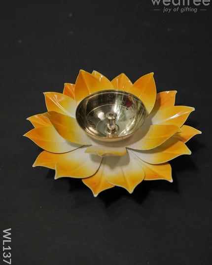 Brass Lotus Shaped Diya - Wl1376