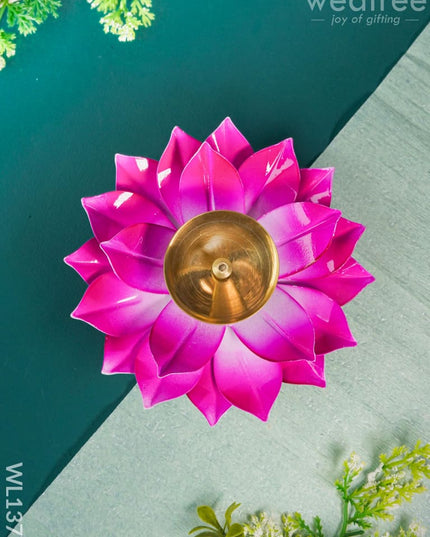 Brass Lotus Shaped Diya - WL1376 Brass Diya RG