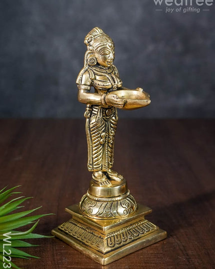 Brass Paavai Vilaku - Wl2238 Diya