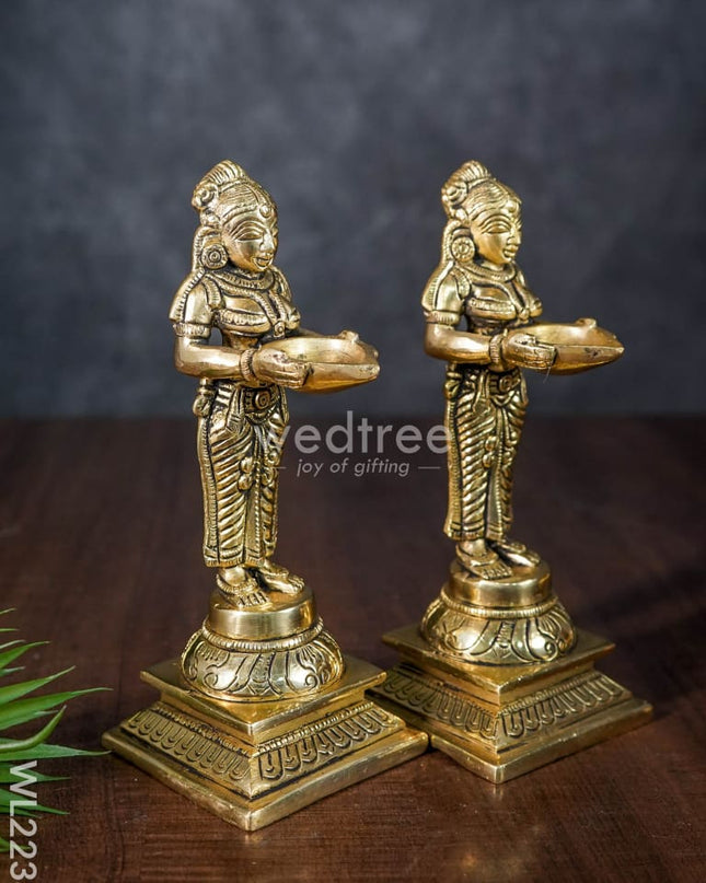 Brass Paavai Vilaku - Wl2238 Diya