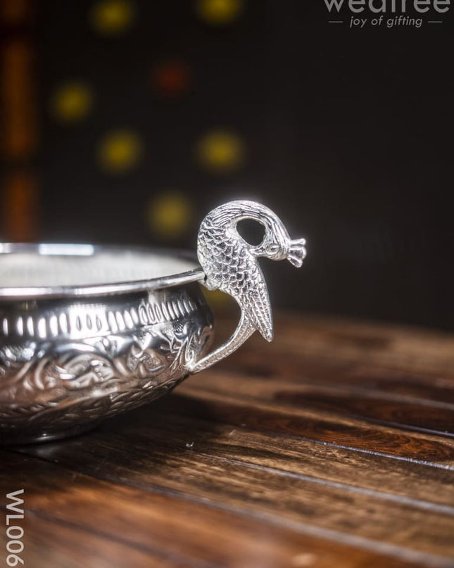 Brass Peacock Urli - Wl0061