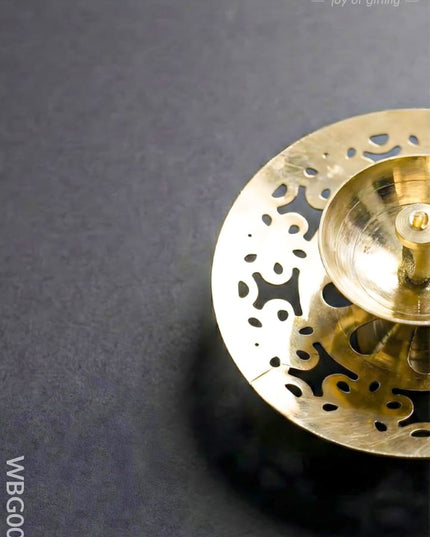Brass Round Shaped Diya - WBG0044 - Brass Diya RG