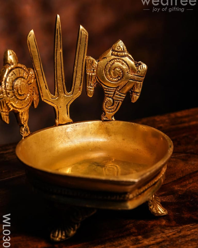 Brass Shank Chakra And Nama Diya - Wl0303