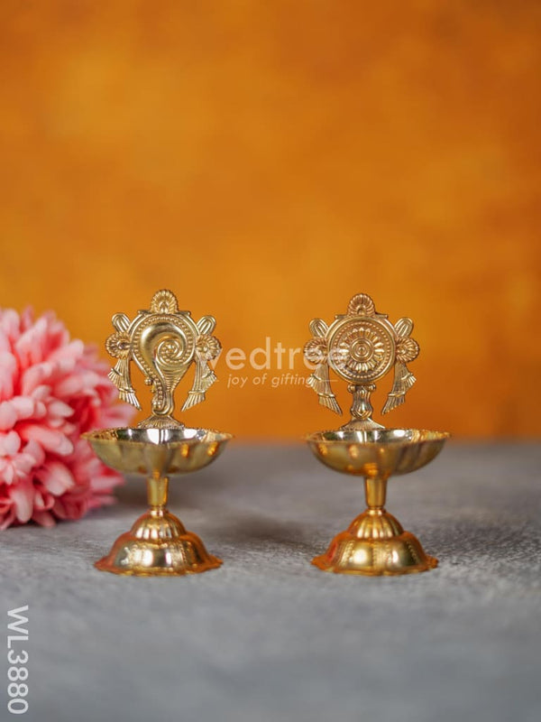 Brass Shank & Chakra Diya - 4.5 Inch Wl3880