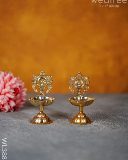 Brass Shank & Chakra Diya - 4.5 Inch Wl3880