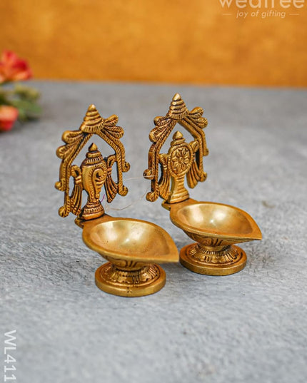 Brass Shank Chakra Diya With Base Stand - Wl4119