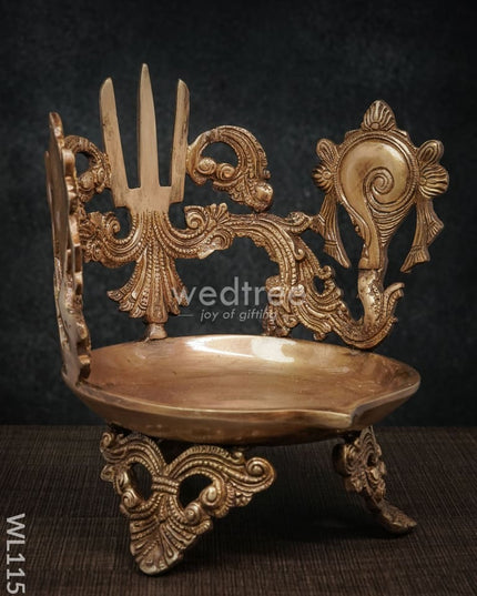 Brass Shank-Chakra-Nama Diya - Wl1156
