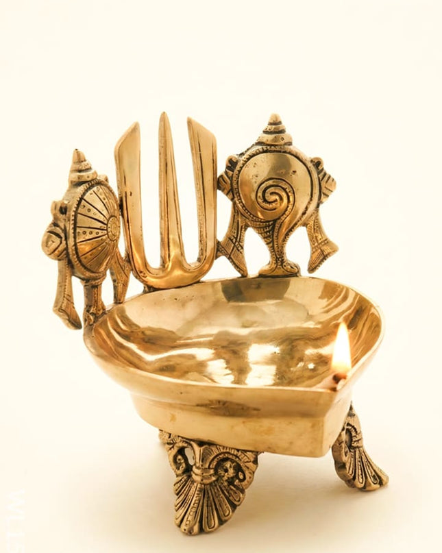 Brass Shank-Chakra-Nama Diya - WL1577 - Brass Diya