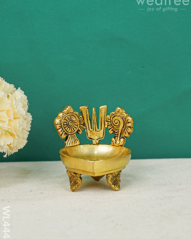Brass Shank Chakra Naama Diya - Wl4440