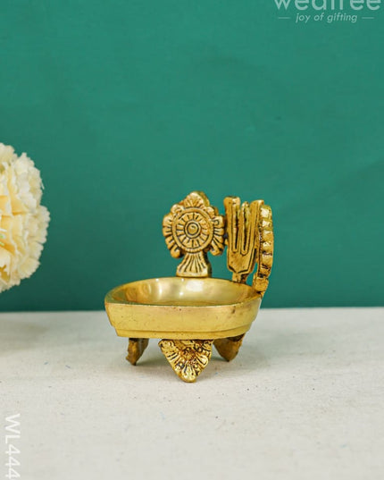 Brass Shank Chakra Naama Diya - Wl4440