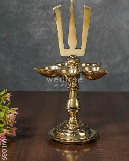 Brass Shank-Chakra-Nama Vilakku - Wl0893 Diya
