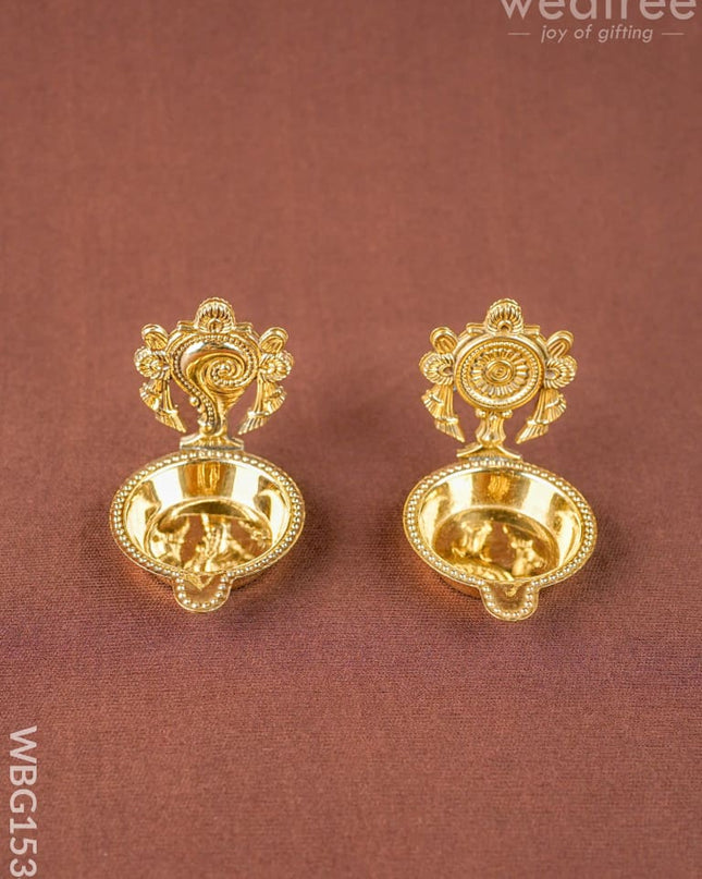 Brass Shankh Chakra Diya - WBG1534 - Brass Diya