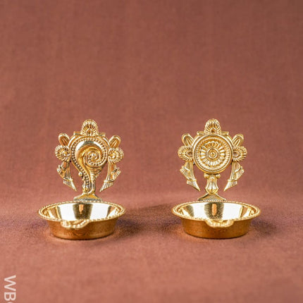 Brass Shankh Chakra Diya - WBG1534 - Brass Diya