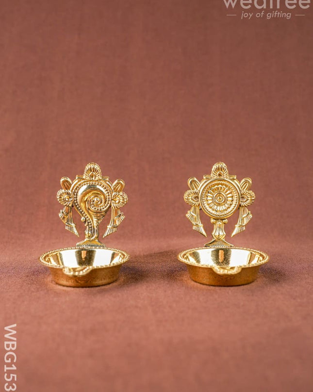 Brass Shankh Chakra Diya - WBG1534 - Brass Diya