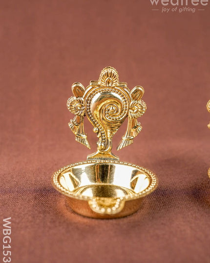 Brass Shankh Chakra Diya - WBG1534 - Brass Diya