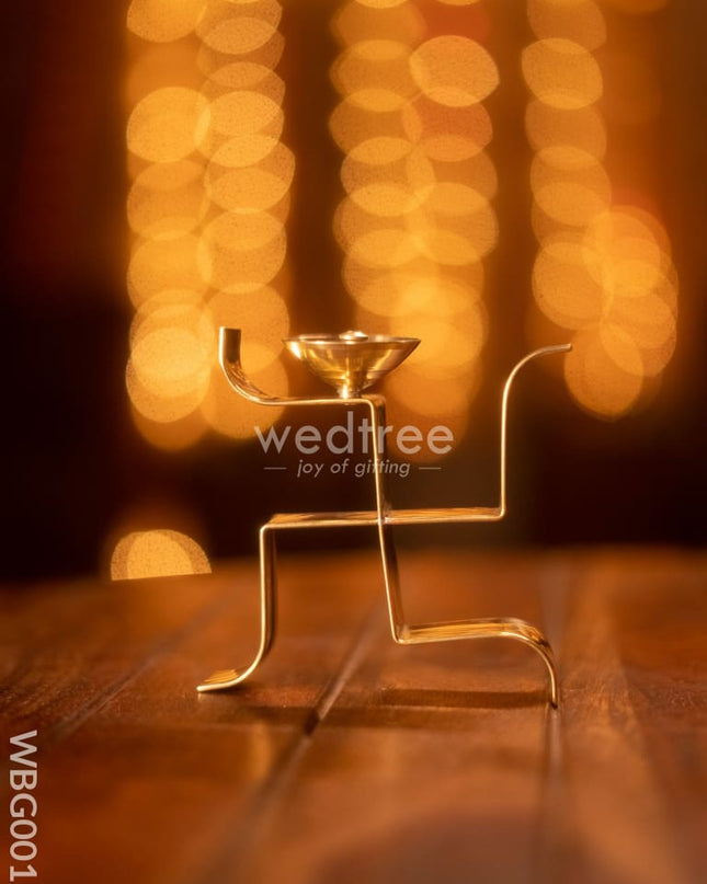 Brass Swasthik Diya - Wbg0015 Diyas