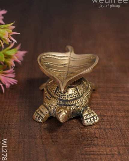Brass Tortoise Leaf Shape Diya - WL2787 - Brass Diya RG